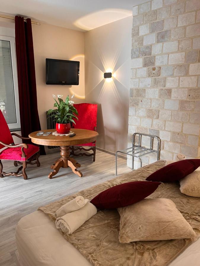 Le Clos Joli Haybes Dış mekan fotoğraf